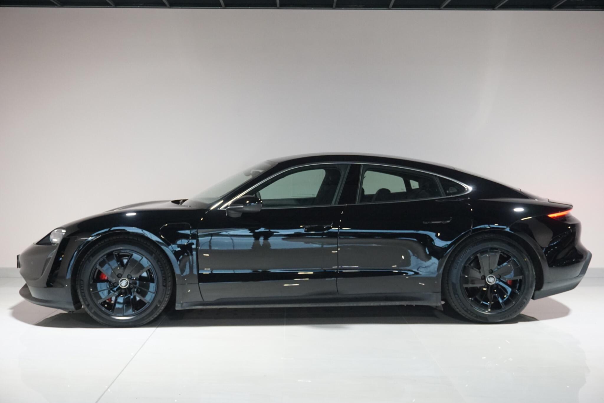 Porsche Taycan Performance 79.2kWh 4S Saloon 4dr Electric Auto 4WD (530 ps)